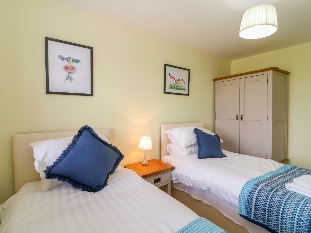 Holiday home Molly's